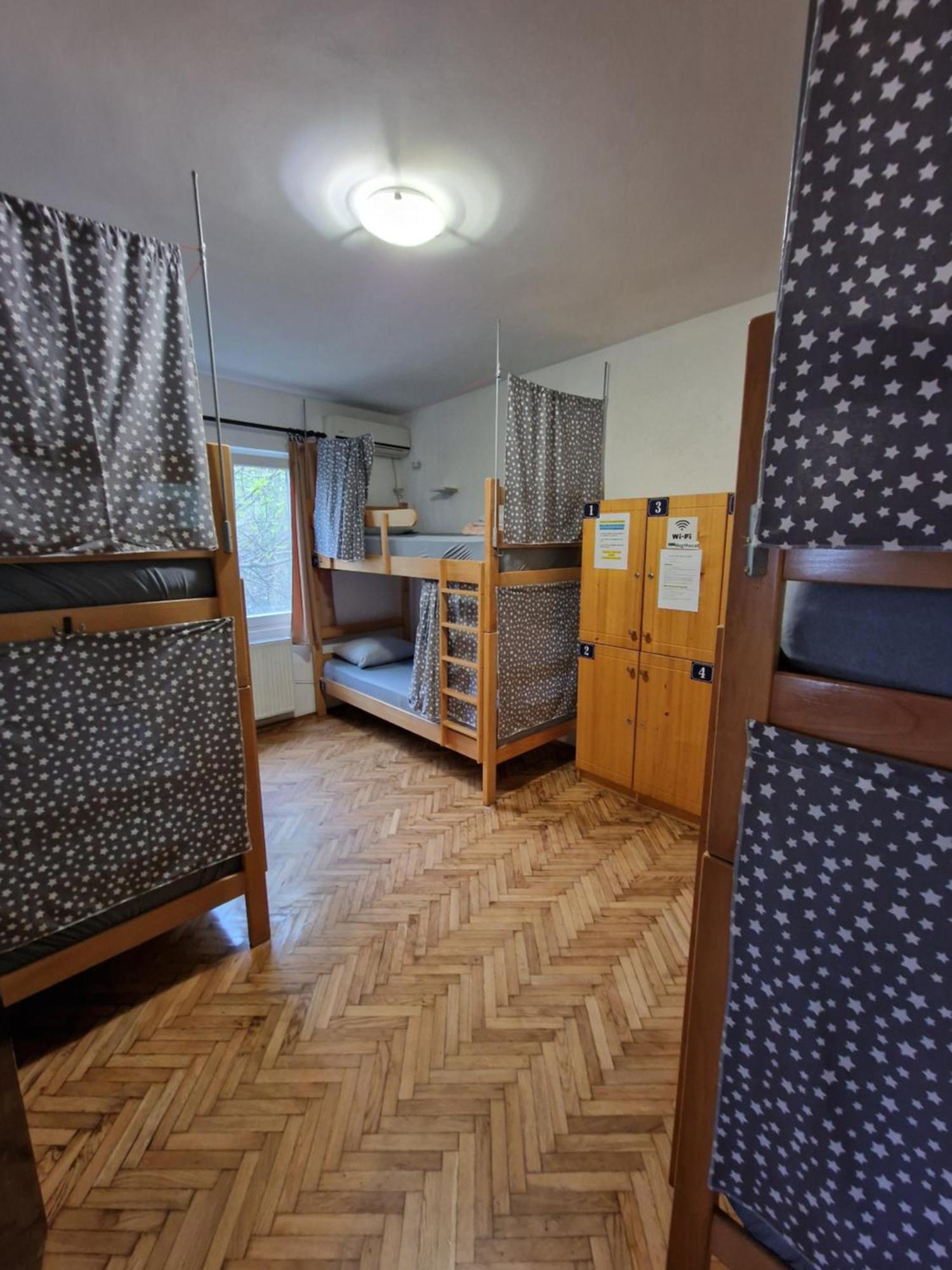 Pirate Backpackers Hostel Ulcinj Exterior photo