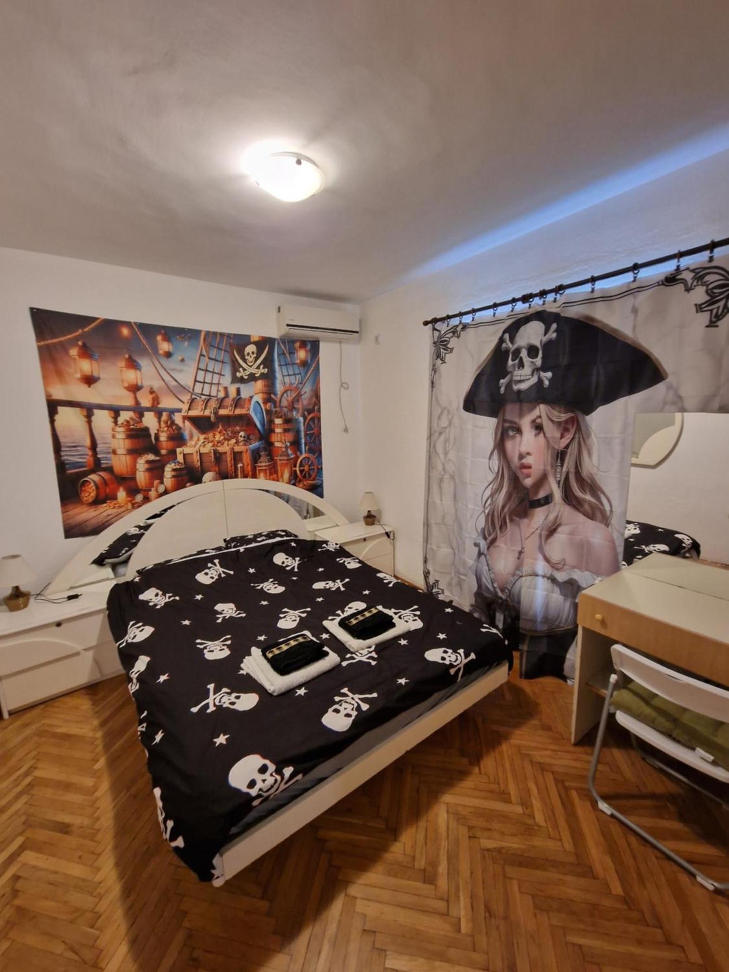 Pirate Backpackers Hostel Ulcinj Exterior photo